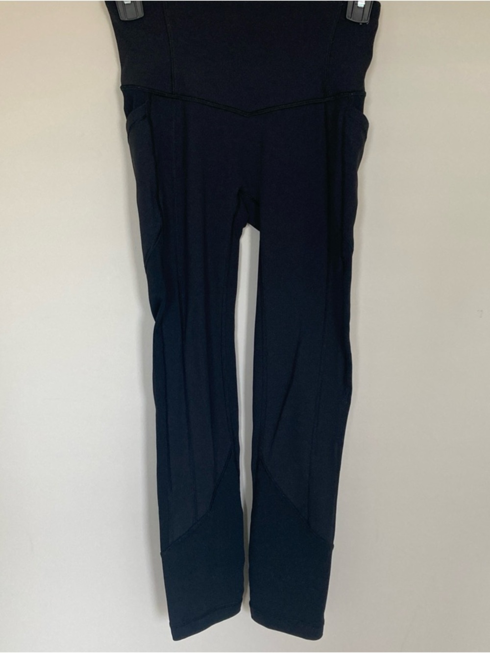 Lululemon All The Right Places Crop II Black Leggings Size 4 Pockets 23 Inseam